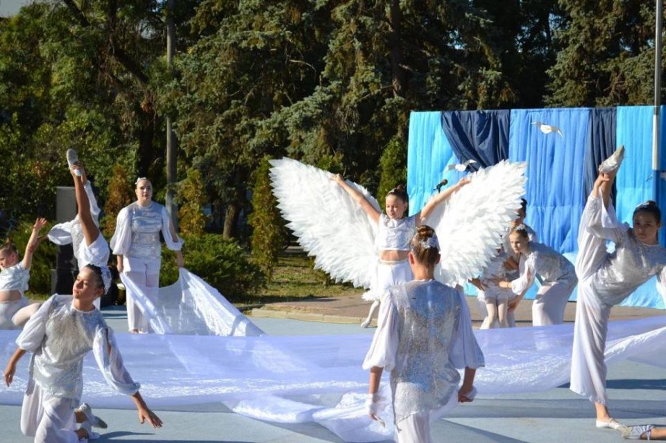 Скадовск отметил 131-й День рождения праздничным концертом