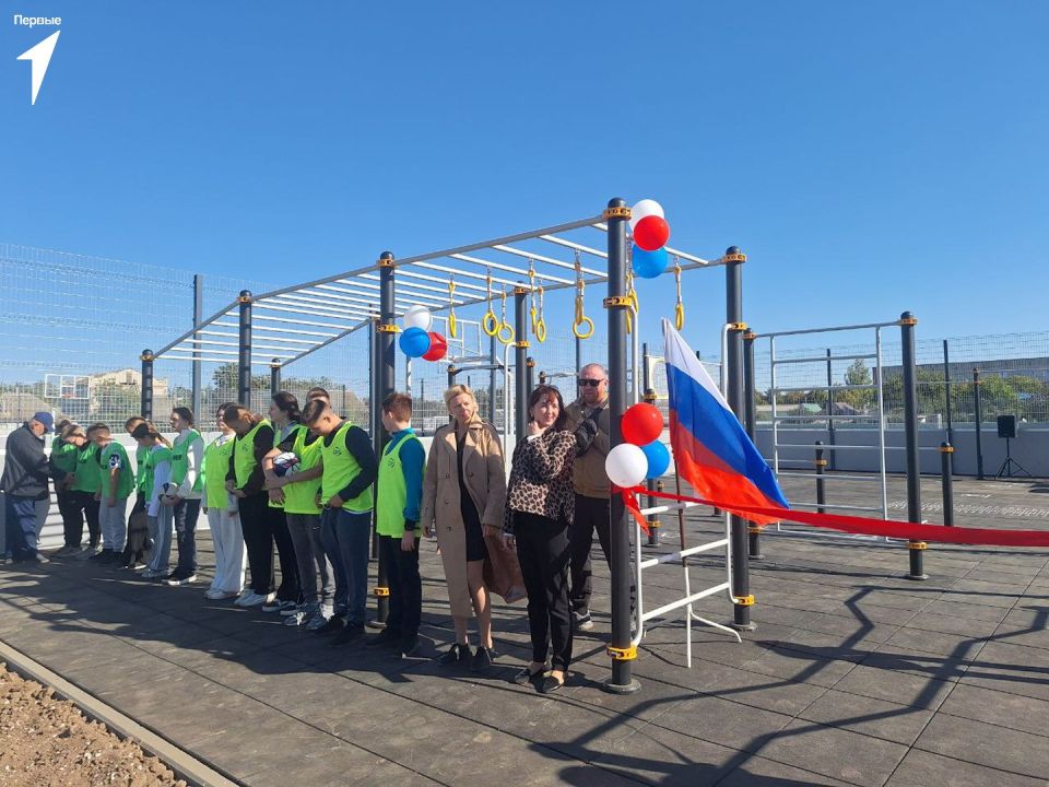 Первые посетили открытие спортивных комплексов в Чаплинском округе