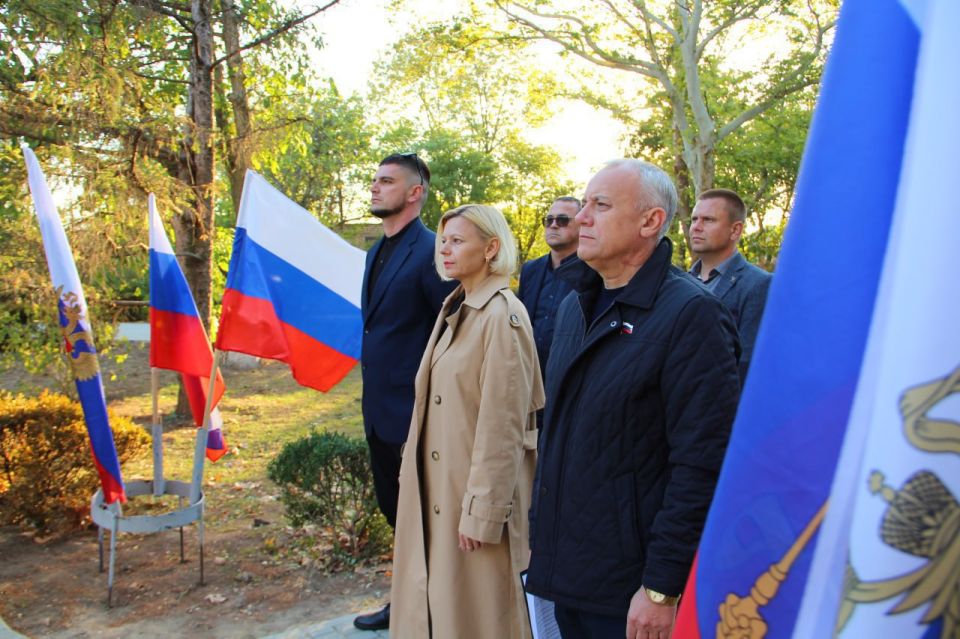 ����� ����������� ������ ���������� ������� ����� �������: ����� �������� � �������, ���� � ���� ������� �������� �����