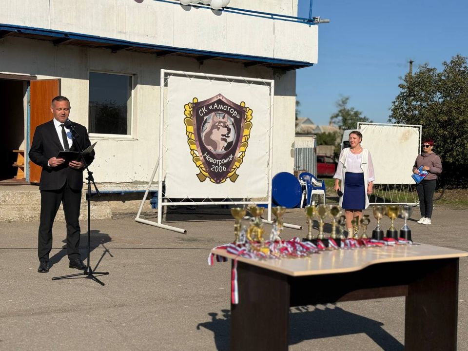 Евгения Кузьменко: Мы – Россия, мы – вместе! Праздник в Новотроицком округе в честь Дня воссоединения!