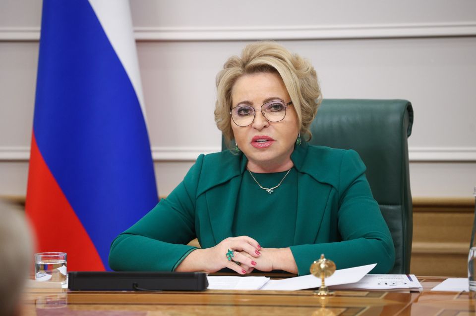 ������ �� ��������� ��������� ���������� ������� ���������� ������� � ���� ������������� ���������� � ��