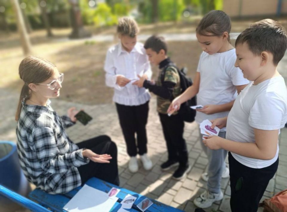 В Скадовске школьники прошли квест ко Дню воссоединения