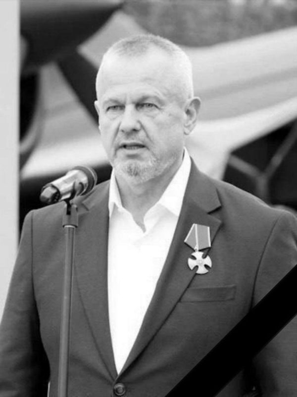  :    ,  1  2025   61    