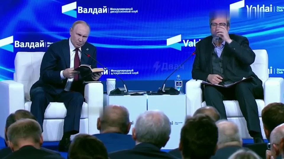 "Знакомый пир их манит вновь — Хмельна для них славянов кровь; Но тяжко будет им похмелье; Но долог будет сон гостей На тесном, хладном новоселье, Под злаком северных полей!"