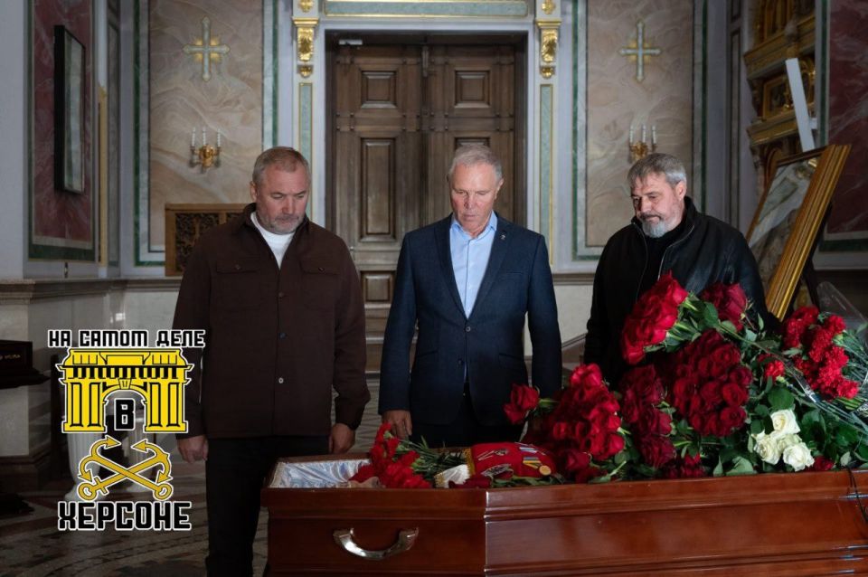 Вчера в Симферополе простились с председателем Совета депутатов Новой Каховки Владимиром Леонтьевым