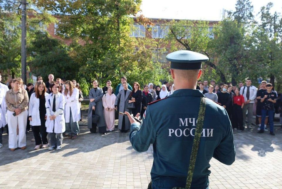 ��������-������ ������� ������ ��������������� ������������