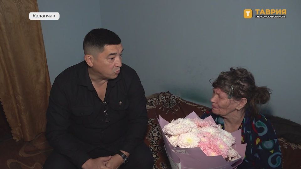 Эстафету добрых дел провели в Херсонской области ко Дню рождения Президента России Владимира Путина