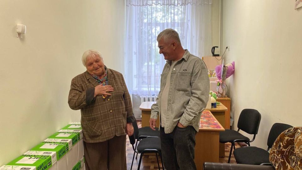 В честь дня рождения Президента России Владимира Путина депутаты Херсонской областной Думы приняли участие в марафоне добрых дел