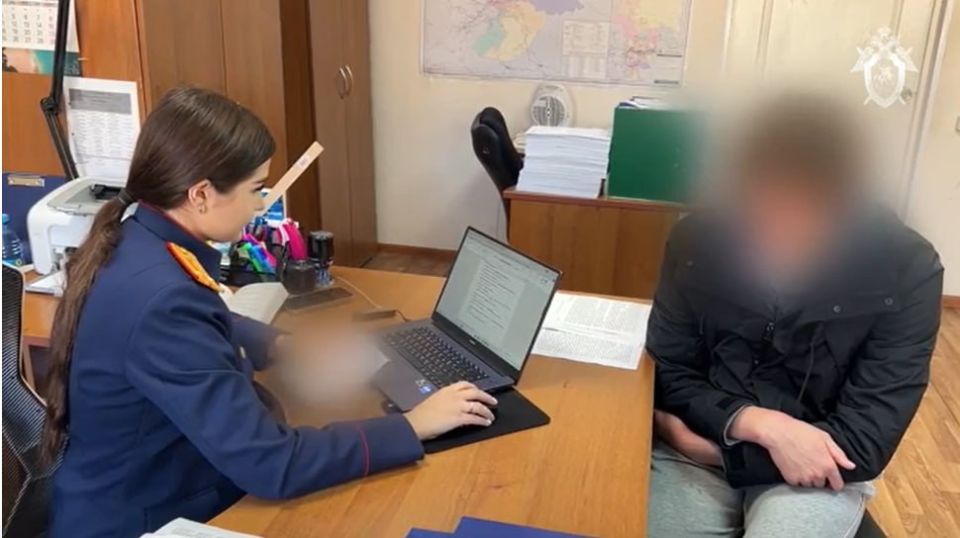 �������� 17-������ ��������� �� �����������, ������� ������� � "����"* � ��������� ������ ������ ������ ������������, ������������ � ���� ���