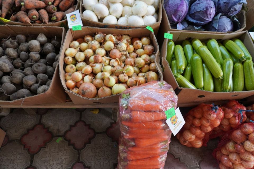     ,      ,      ,   18  2025      ...