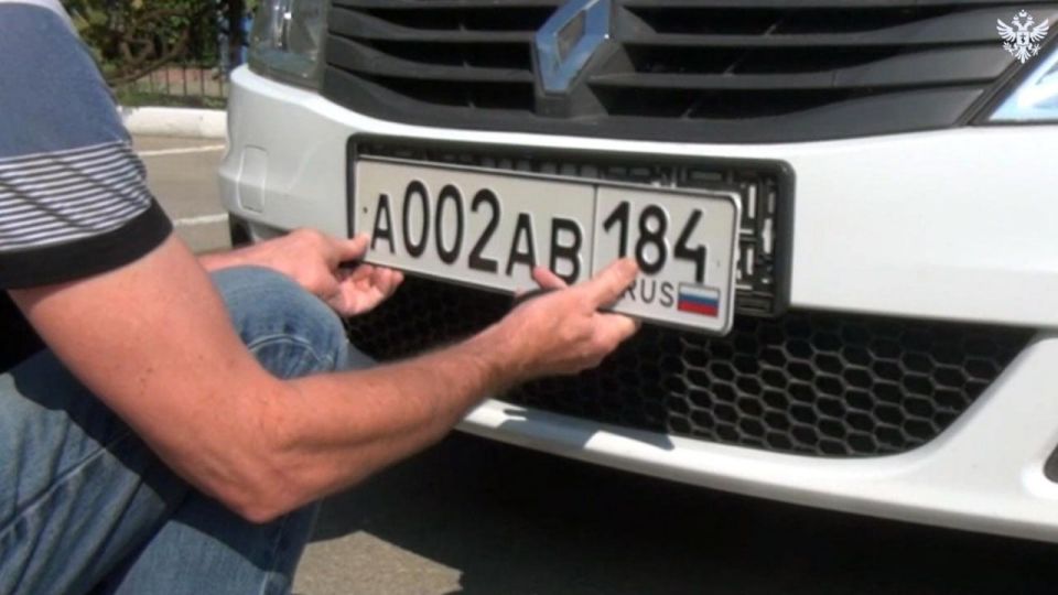 Внимание, автовладельцы!. До 1 января 2026 года необходимо успеть оформить номера на транспортные средства