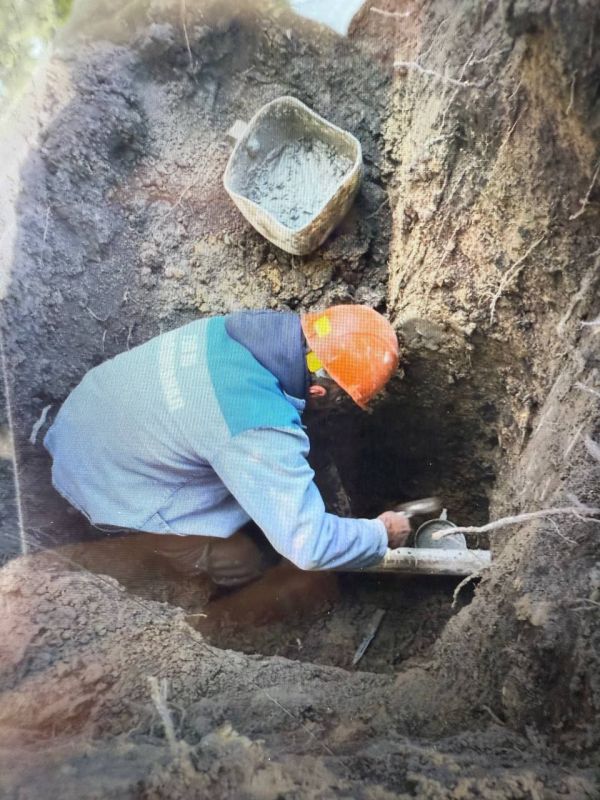 В Верхнерогачикском округе проведены ремонтные работы на сетях водоснабжения