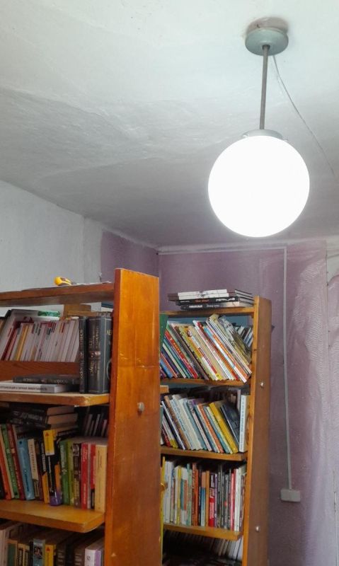 Мордовия помогла обновить электрику в Горьковской библиотеке Каланчакского округа