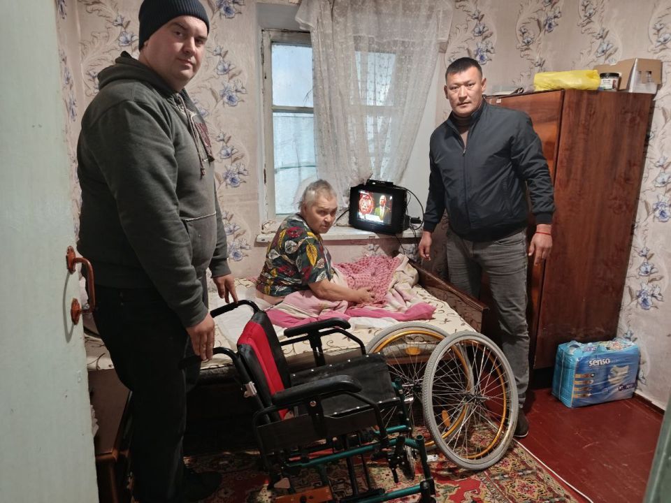 Александр Дудка: Когда помощь приходит вовремя: Коляска для жительницы села Вишнёвое