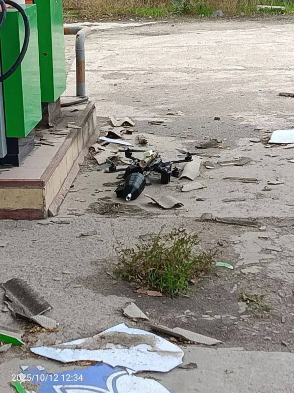 Владимир Оганесов: Важно!. На территории города Таврийск был обнаружен беспилотный летательный аппарат с неразорвавшимся боеприпасом