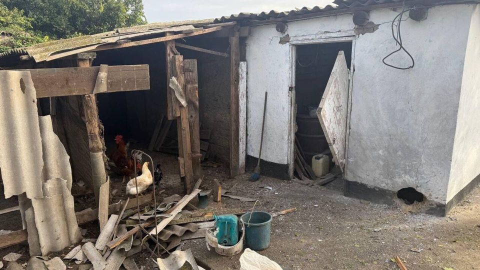 Один человек погиб, трое получили ранения за прошедшие сутки в результате ударов ВСУ по Херсонской области, сообщает губернатор Сальдо