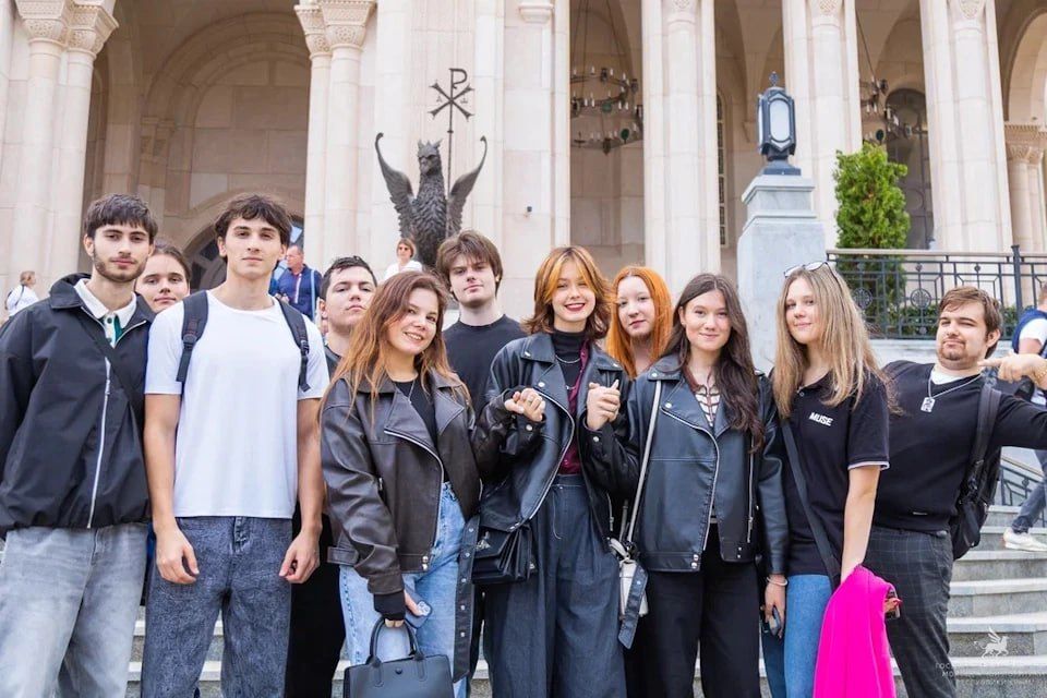 200 ����� �� ��������� � ���������� ������ ���������� �������� � �����