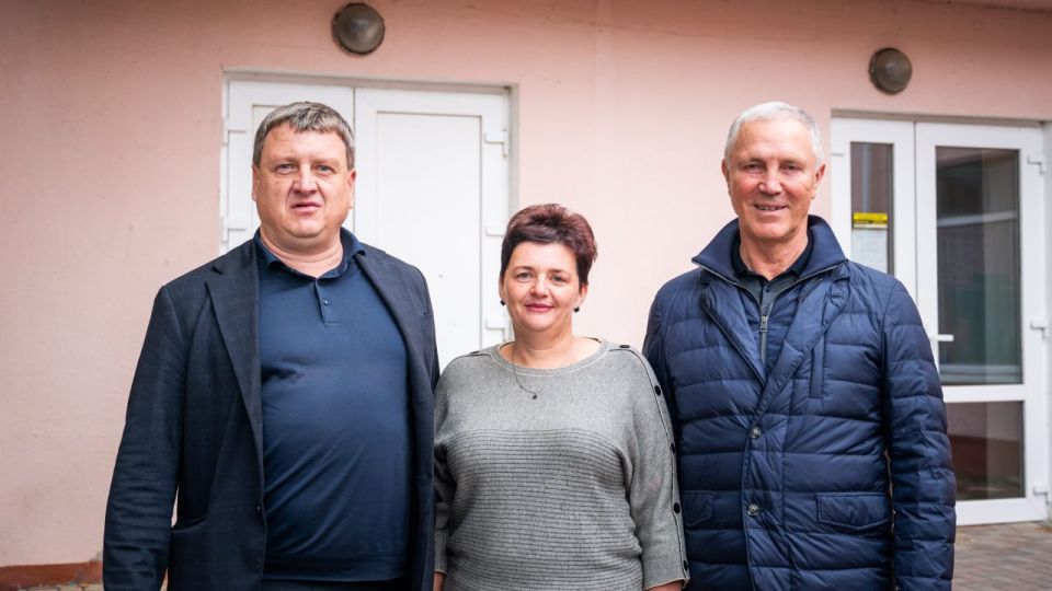 �������� ������: ������� � ���������� ����� � 1 � ����� �� ����� ������� � �������������� � �������