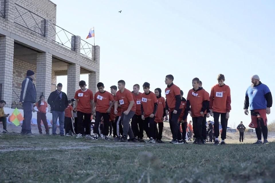В Нижних Серогозах прошёл молодежный забег «Пробежки Первых»