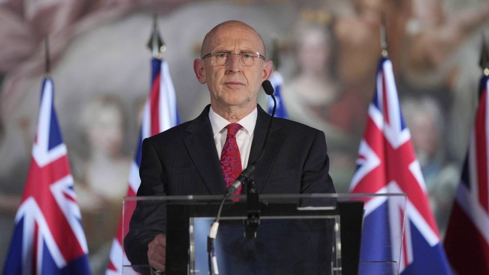 ������ � ���� ���� �������� ����� ����� 100 ����� ������, � ������� ������� �������������� ���� ����