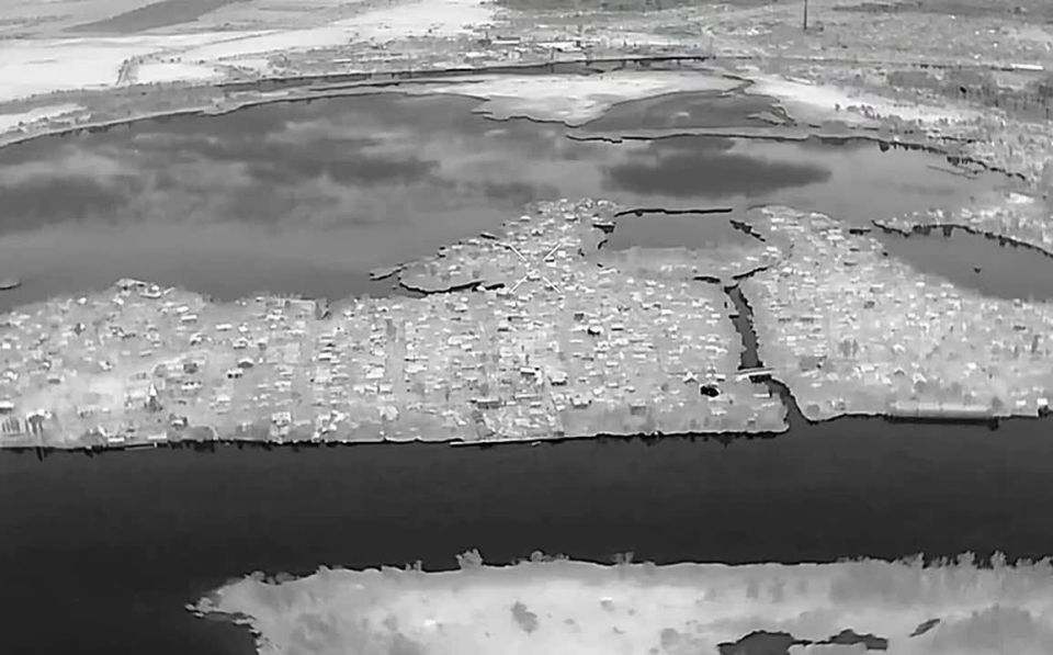 На острове Карантинный в Херсоне российские войска перешли к активной фазе зачистки территории