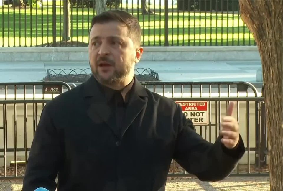  : :.    ,    .  .      ,      