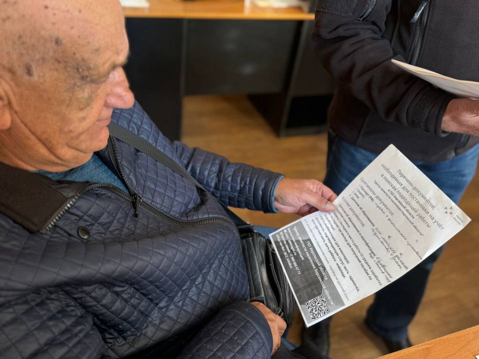 К депутату Херсонской облдумы Энверу Абдураимову обратился житель Каланчака с просьбой о помощи