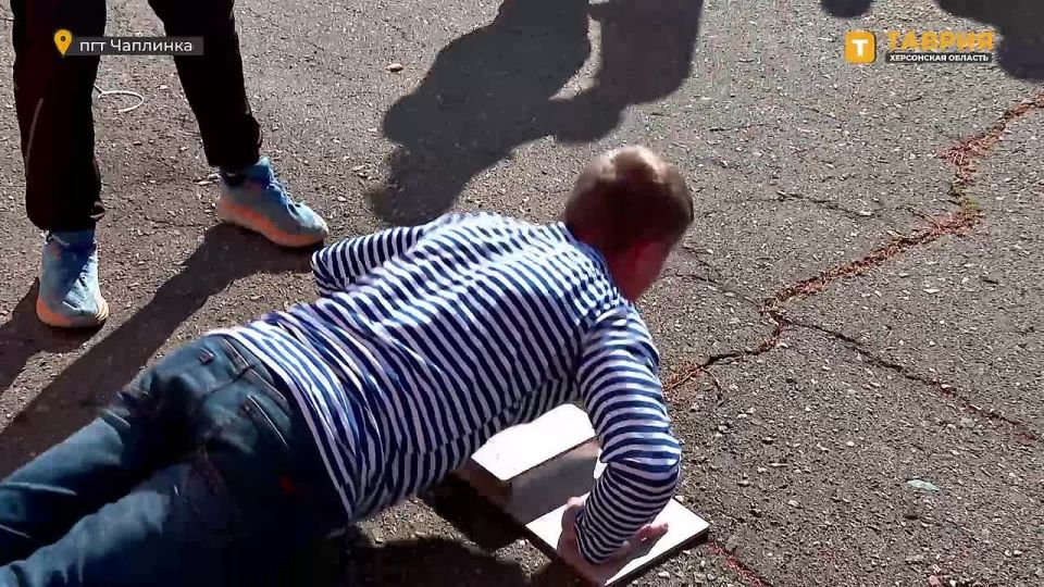 День отца подчеркивает роль пап в семье: они ее создают, оберегают и обеспечивают, отметил Владимир Сальдо