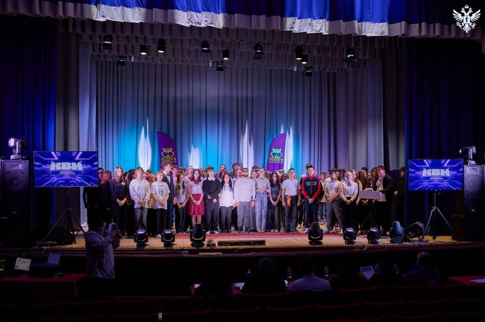 В Херсонской области определили финалистов Осеннего кубка КВН