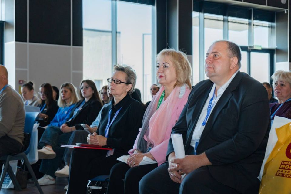 Делегация Херсонской областной Думы приняла участие в III Всероссийской научно-практической конференции «Патриотическое воспитание детей и молодежи: опыт, проблемы, перспективы»