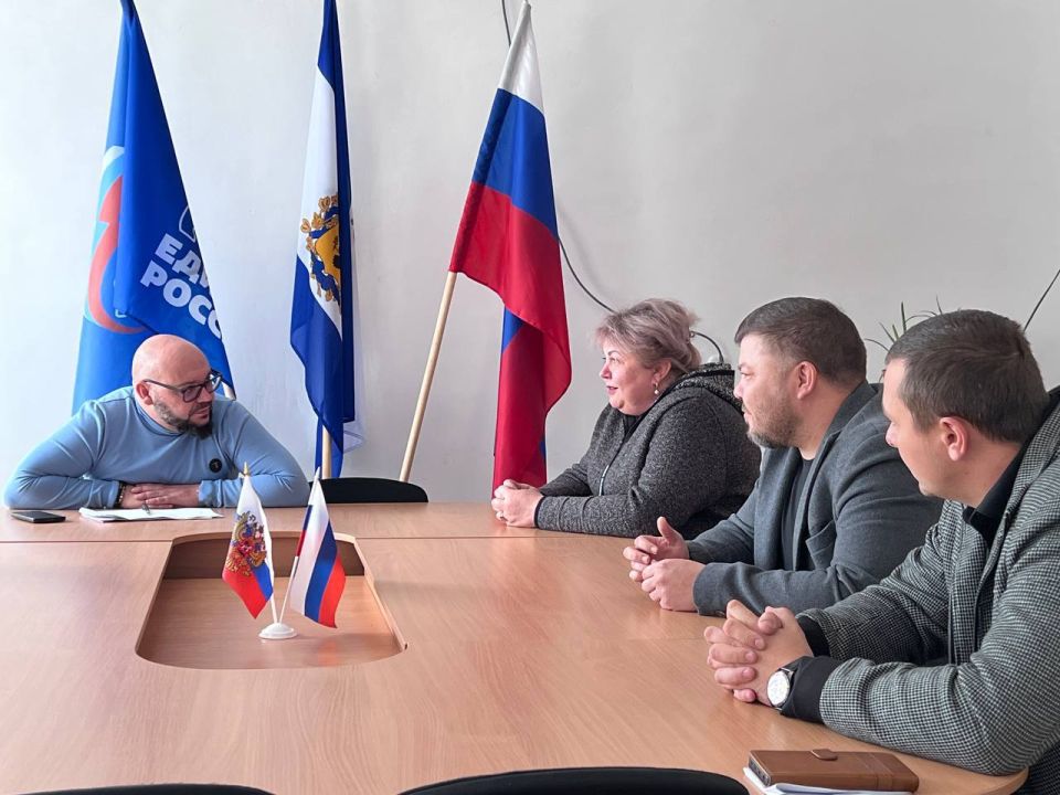 Для выпускников школ Великолепетихского округа планируют организовать целевое обучение по медицинским специальностям, сообщил Сергей Георгиев