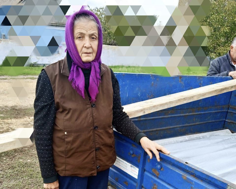 Партия «Единая Россия» оказала помощь жителям Великолепетихского МО