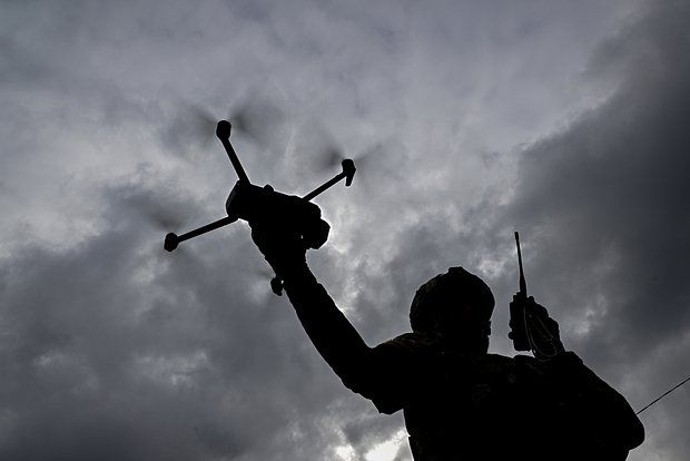 ��������� � �������� ��� ������� ����� �����, ��������������� 700 ������ ���