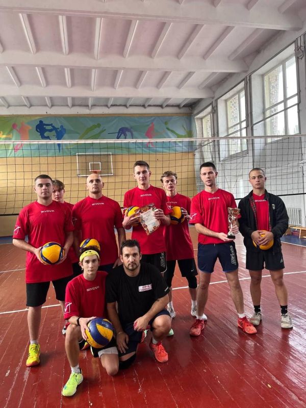 Волейболисты команды «Джарылгач» одержали победу в турнире Каланчакского округа
