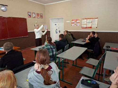 ������������������ ������� ��� �������� 9-� ������ ���������� ����� �1 �� ����: �� � ��� ������� ����������