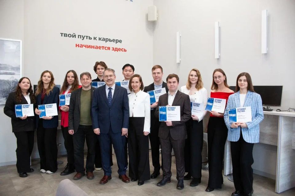 �������� ����� ������������ �������� �������� ������� ������������ ��������� � �������� ������������� ����������