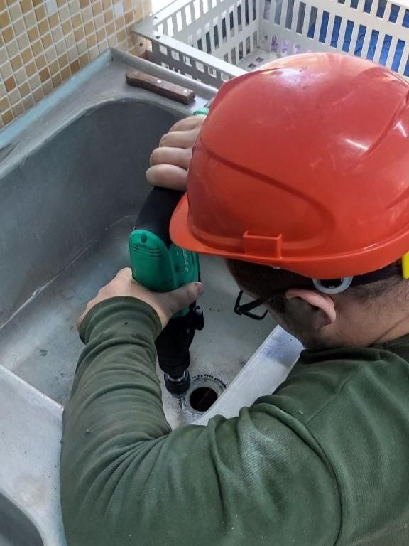 ������� �������� ����������� � ��������������� ������� ����