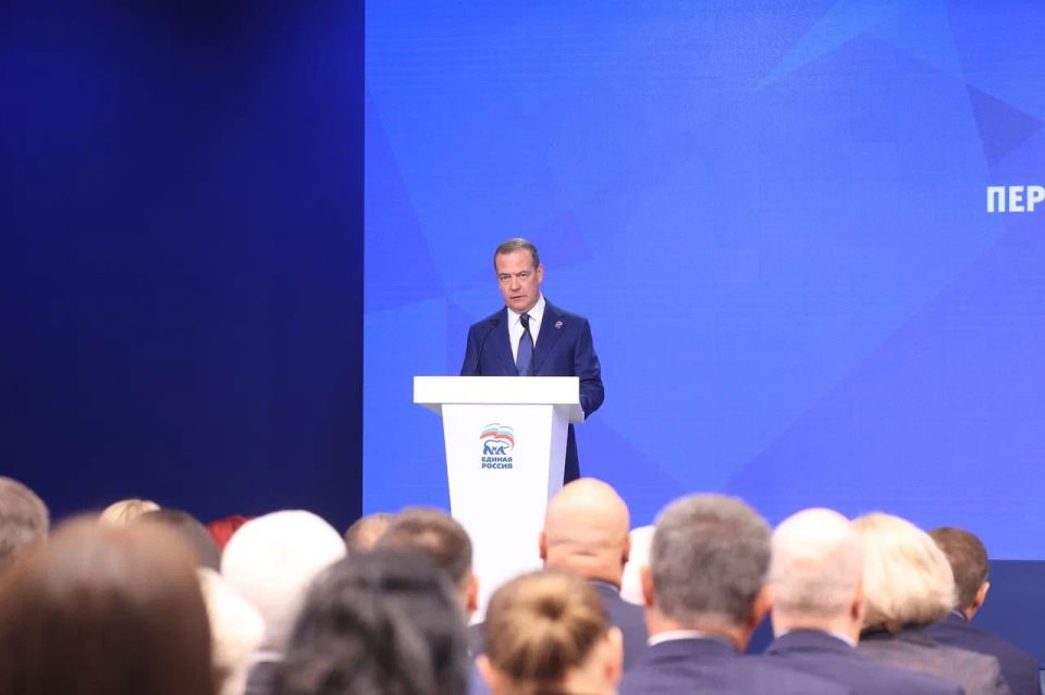 Владимир Сальдо: Секретарь первичного отделения «Единой России» из Чаплинского округа Максим Кацидан представил Херсонскую область на совете первичек партии в Москве