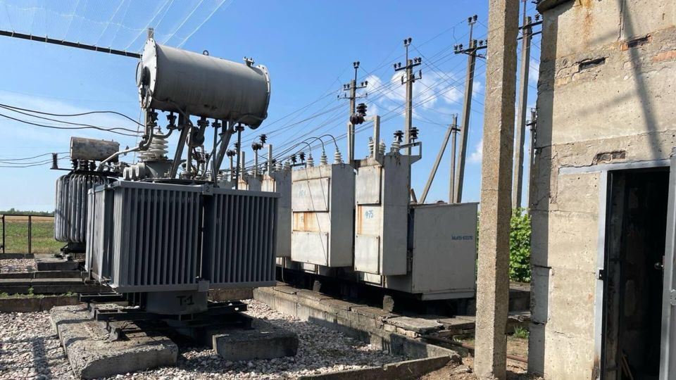 Около 100 тысяч жителей Херсонской области остались без света