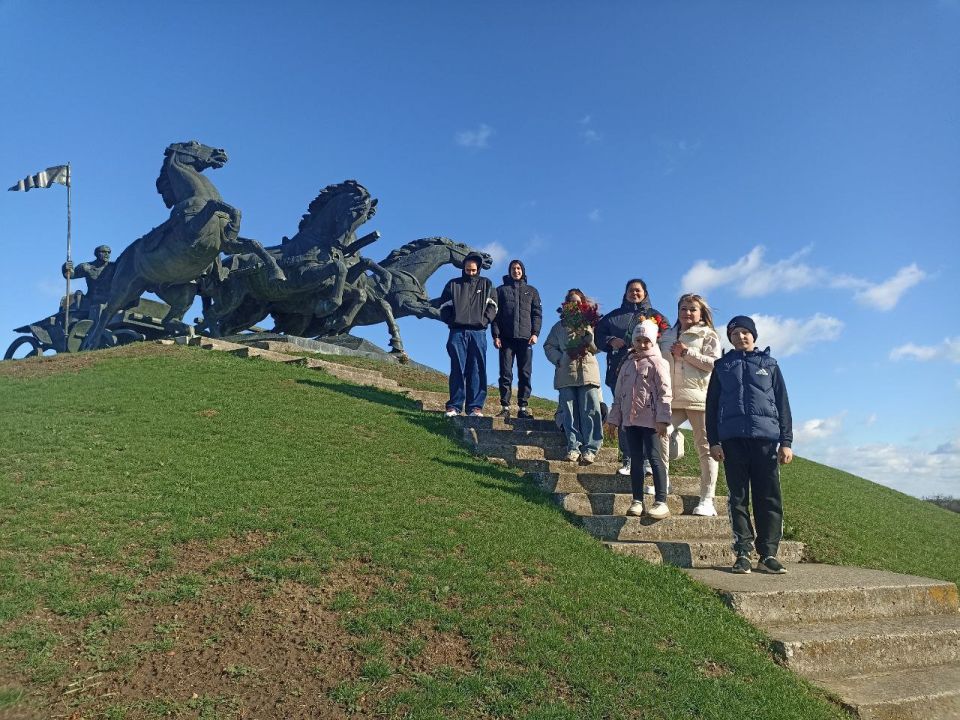 � ����������� ���������� �������� ������ ����������� "����������� �������!", ������������ � ��� ��������� ���������