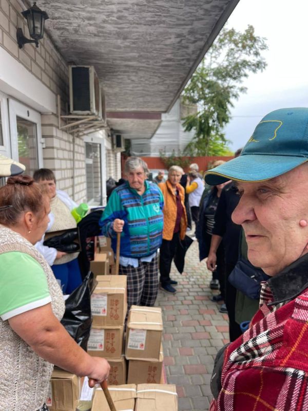 Жители ПВР в Скадовском округе получили помощь от новороссийцев