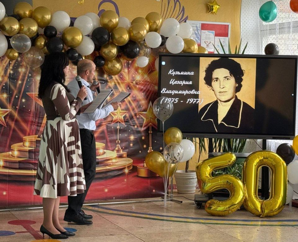 �������������� ����� �������� ���� ������