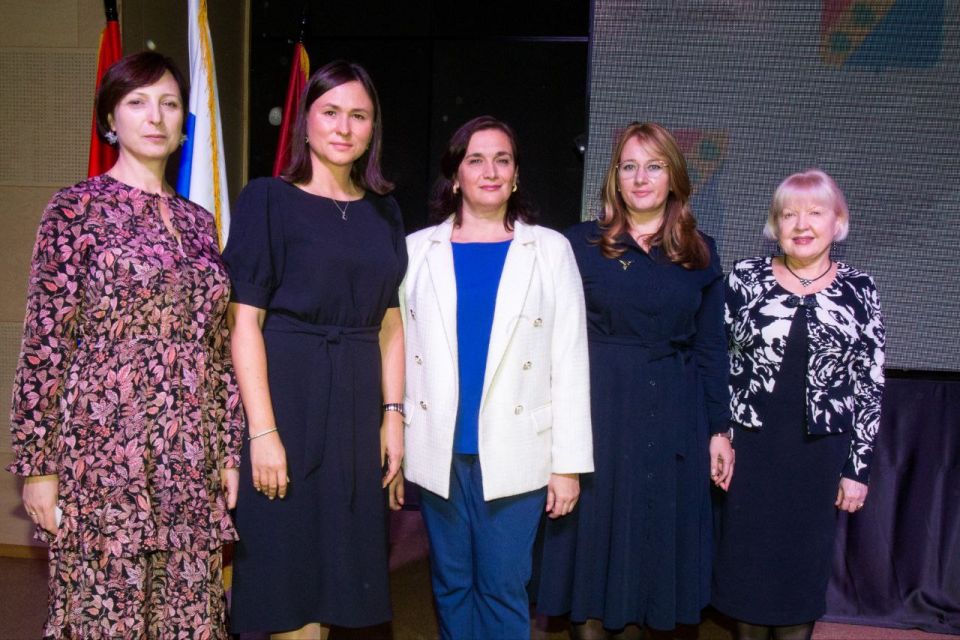 � ������ ���������� �������� ������� � ����� ���������� ��������� �� ��������� ��� ������ ���� �������