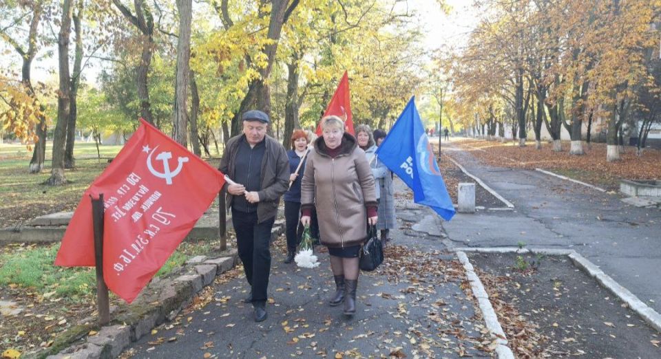 ������� �������: � �������� �� ��� ������������ ������ �� �������-���������� ����������� ���������� ���������� ������ � ��������� ������ ������, ������ � ���� ������� ������������� �����