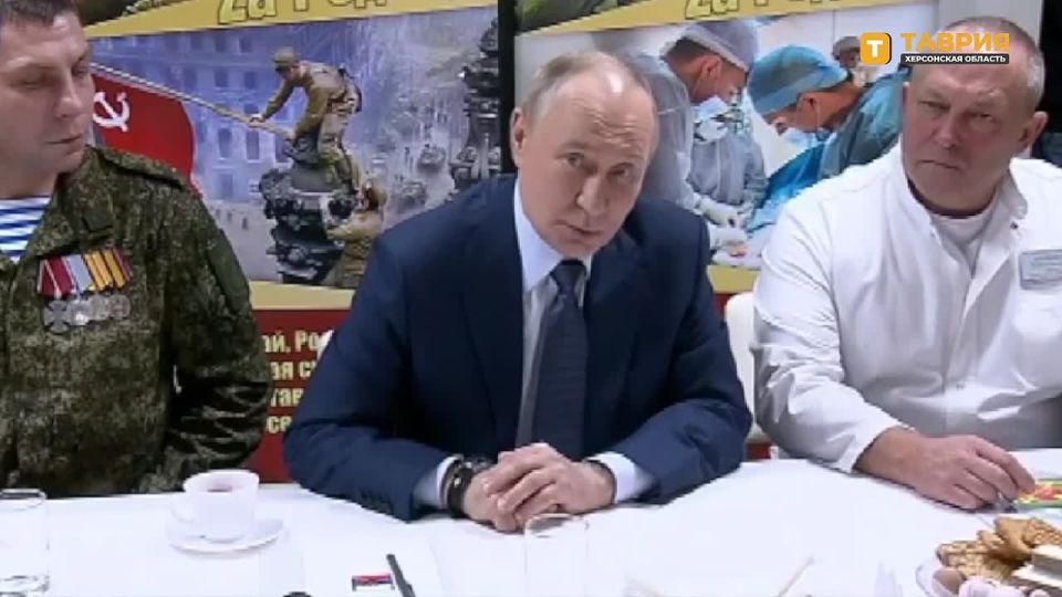 Владимир Путин: "Все, кто сейчас находятся на фронте, ведут себя героически"