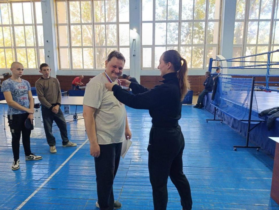 В Скадовске состоялся турнир по настольному теннису среди любителей и ветеранов