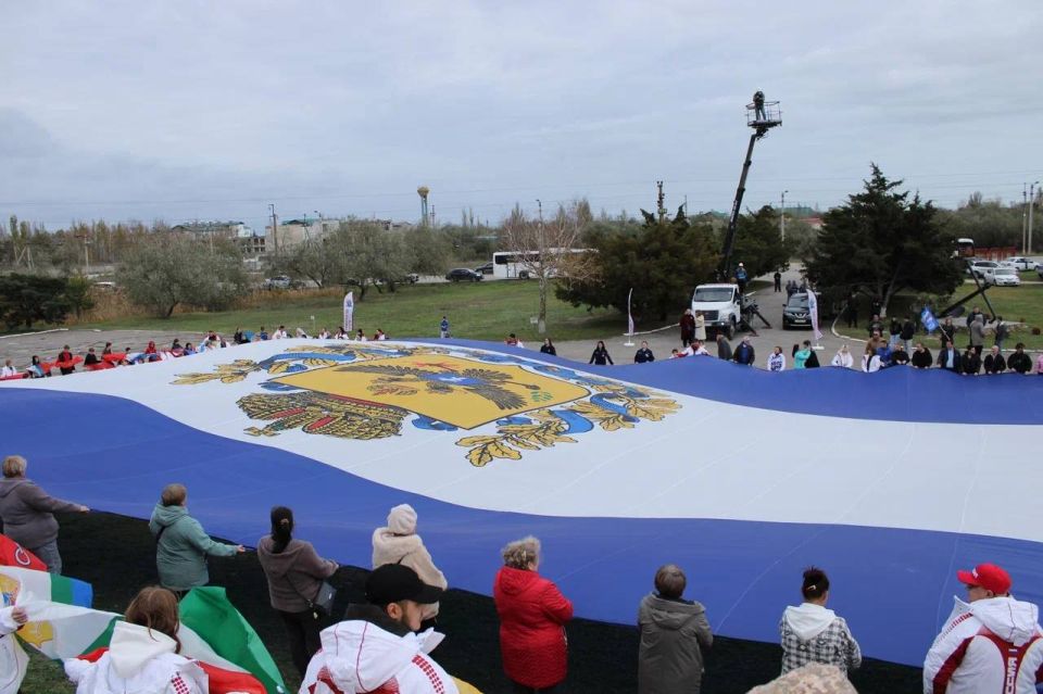 � ���� ���������� ����� ���������� 800-�������� ���� �������