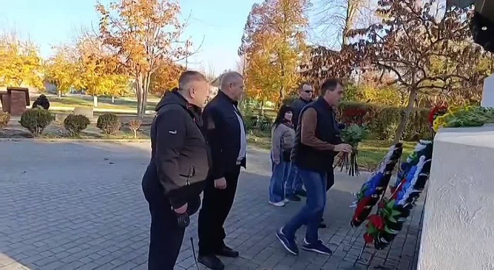 Рамиль Замалетдинов: Наши герои не забыты! Каховка отмечает 82-ю годовщину освобождения!