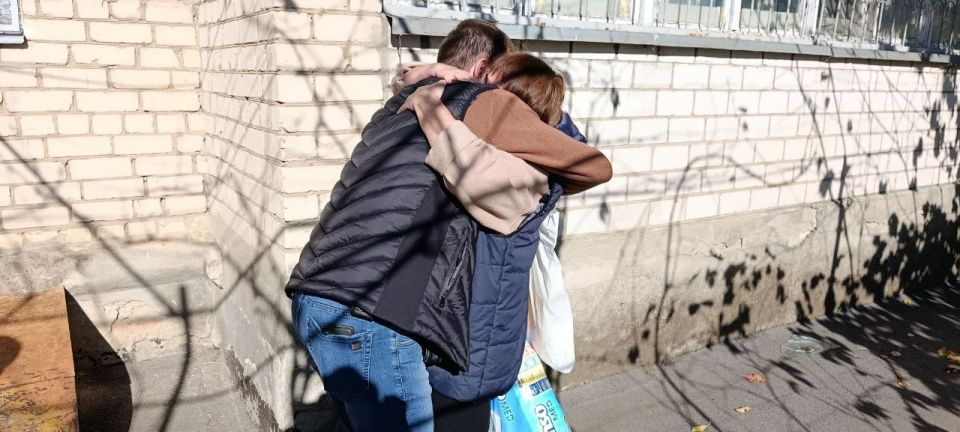 Рамиль Замалетдинов: Партия всегда с народом!. Сегодня в ходе рабочей поездки в Новую Каховку, имел честь встретиться с жителями города, оказавшимися в непростой жизненной ситуации