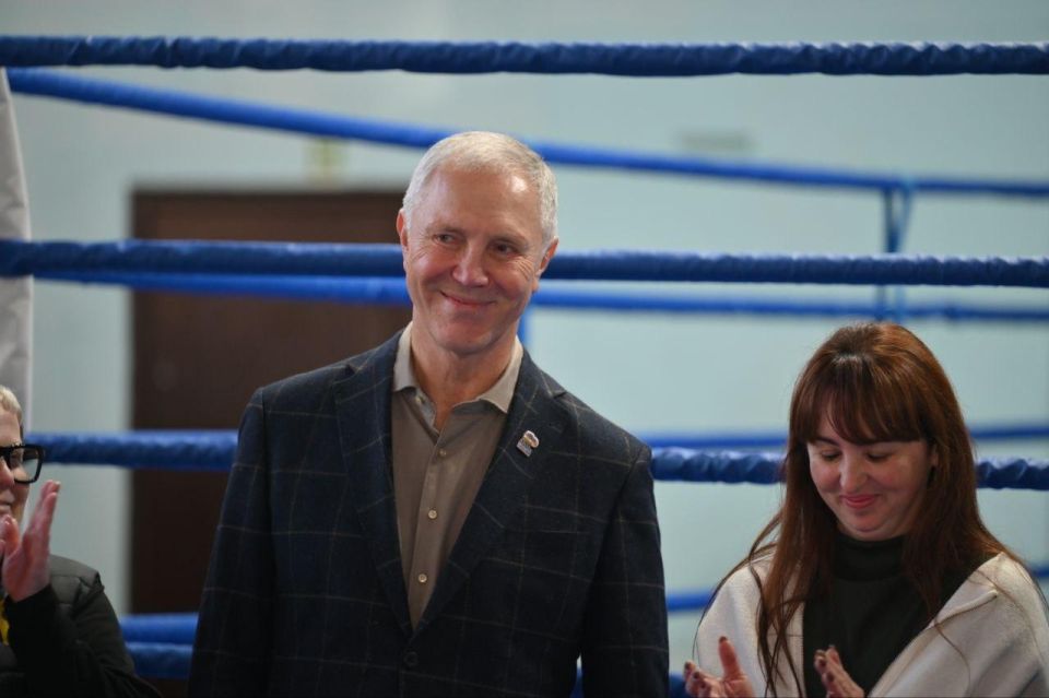 Владимир Сальдо посетил чемпионат и первенство Херсонщины по боксу